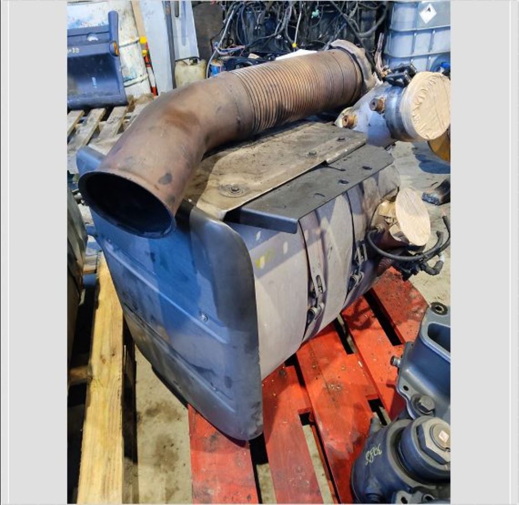 piece_RENAULT PREMIUM CATALYSEUR  7420920722