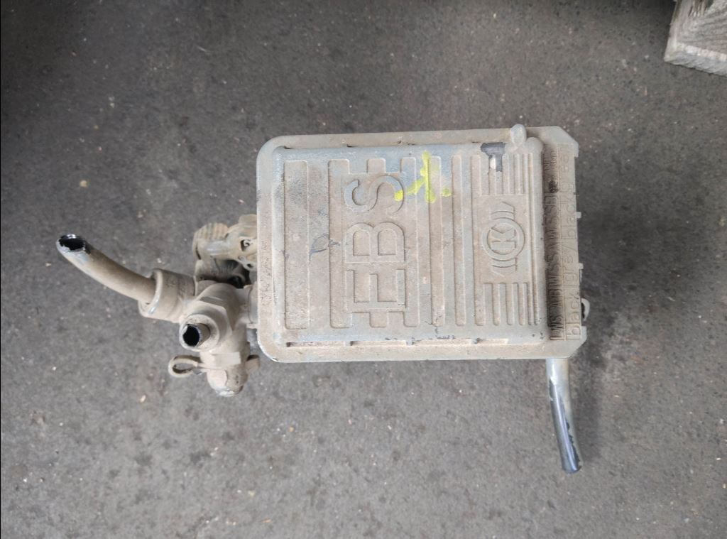 piece_VOLVO  FE VALVE EBS 21122034
