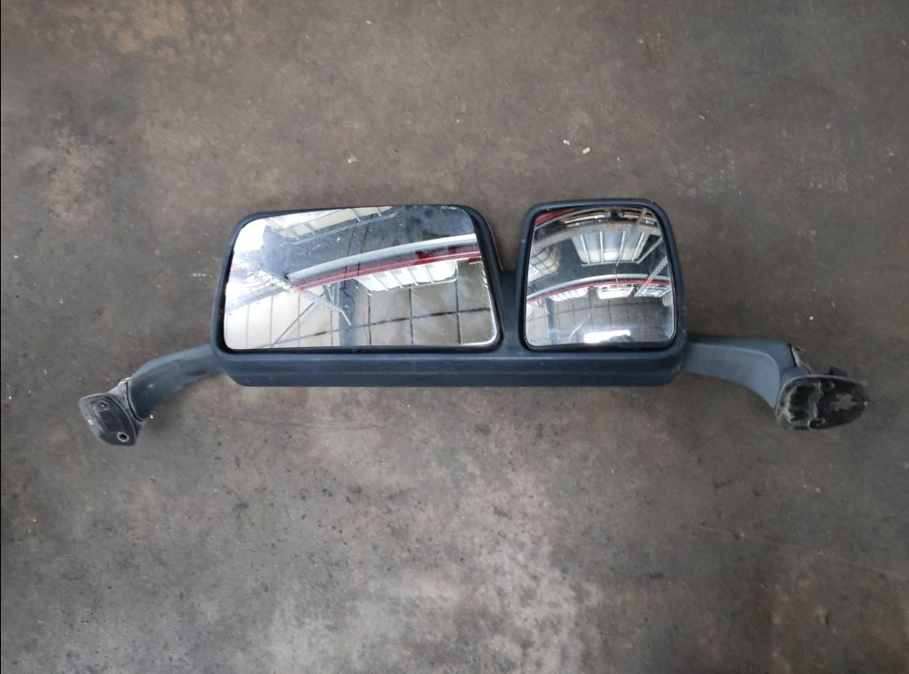 piece_MERCEDES ACTROS  RETROVISEUR DROIT COMPLET A9438106016