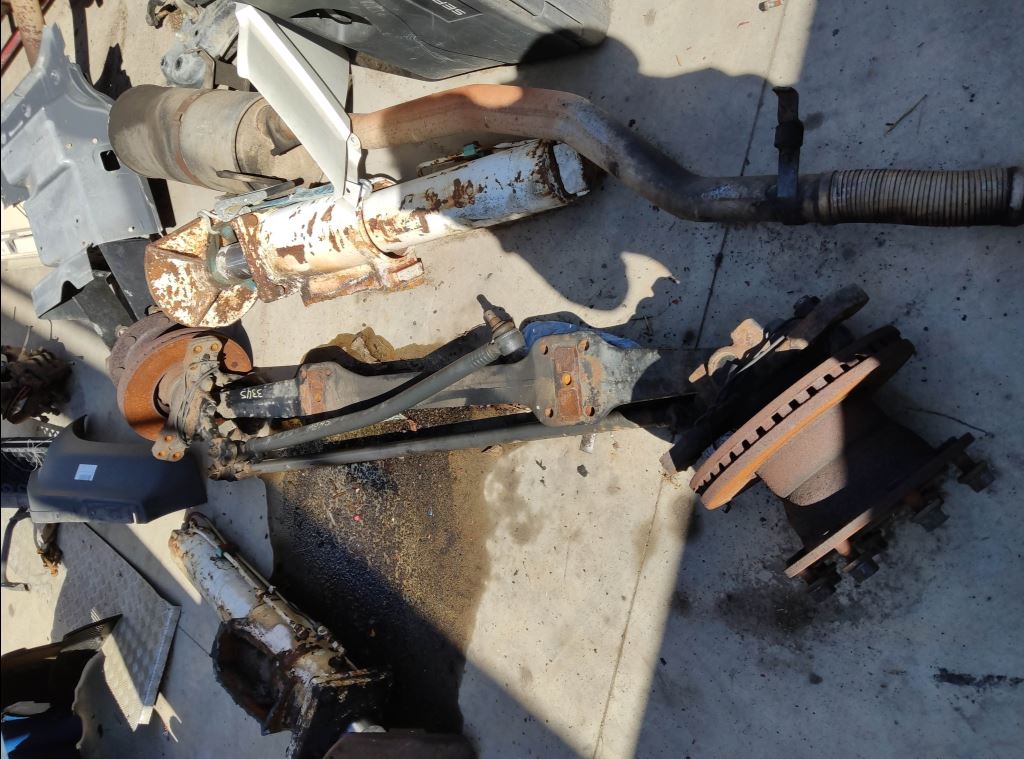 piece_RENAULT MIDLUM  ESSIEU AVANT 7422589132