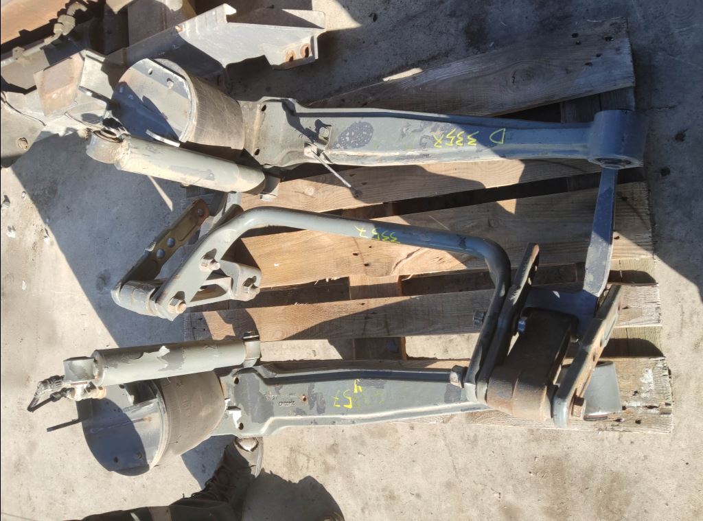 piece_VOLVO FE  BARRE STABILISATRICE AVANT 25381698