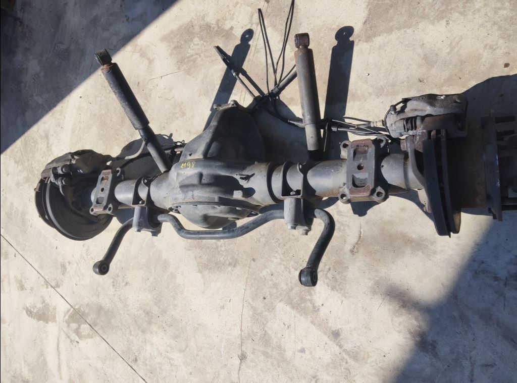 piece_MERCEDES MB SPRI ARBRE DE ROUE ARRIERE DROIT 9063570401