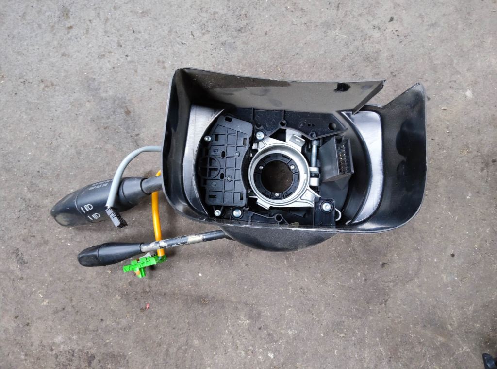 piece_MERCEDES MB SPRI CONTACTEUR TOURNANT A9065402545