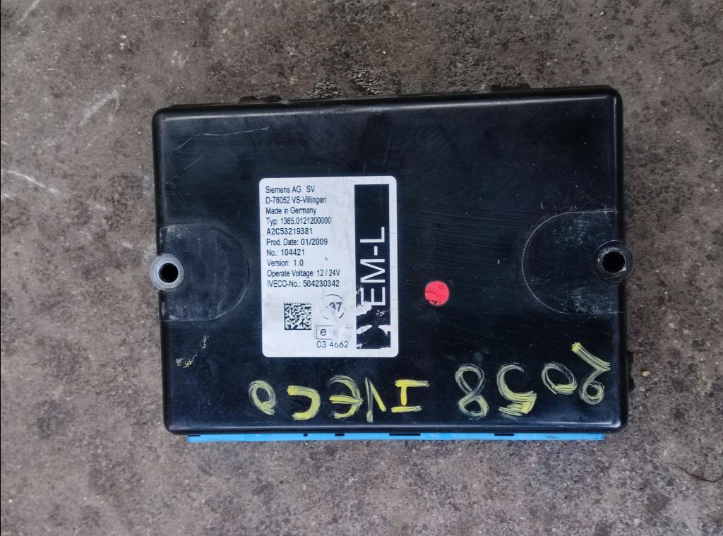 piece_IVECO 120E22 BOITIER EML 504230342