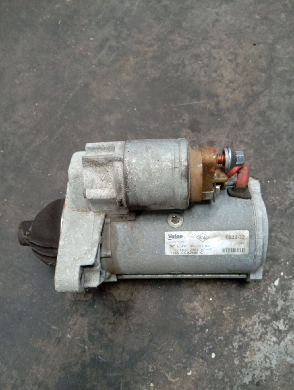 piece_RENAULT MASTER  DEMARREUR