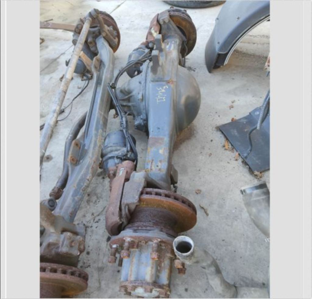 piece_MERCEDES ATEGO MOYEU ARRIERE A9763561801