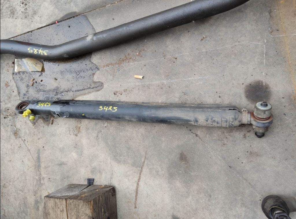 piece_DAF CF85 VERIN DE CABINE 2191467