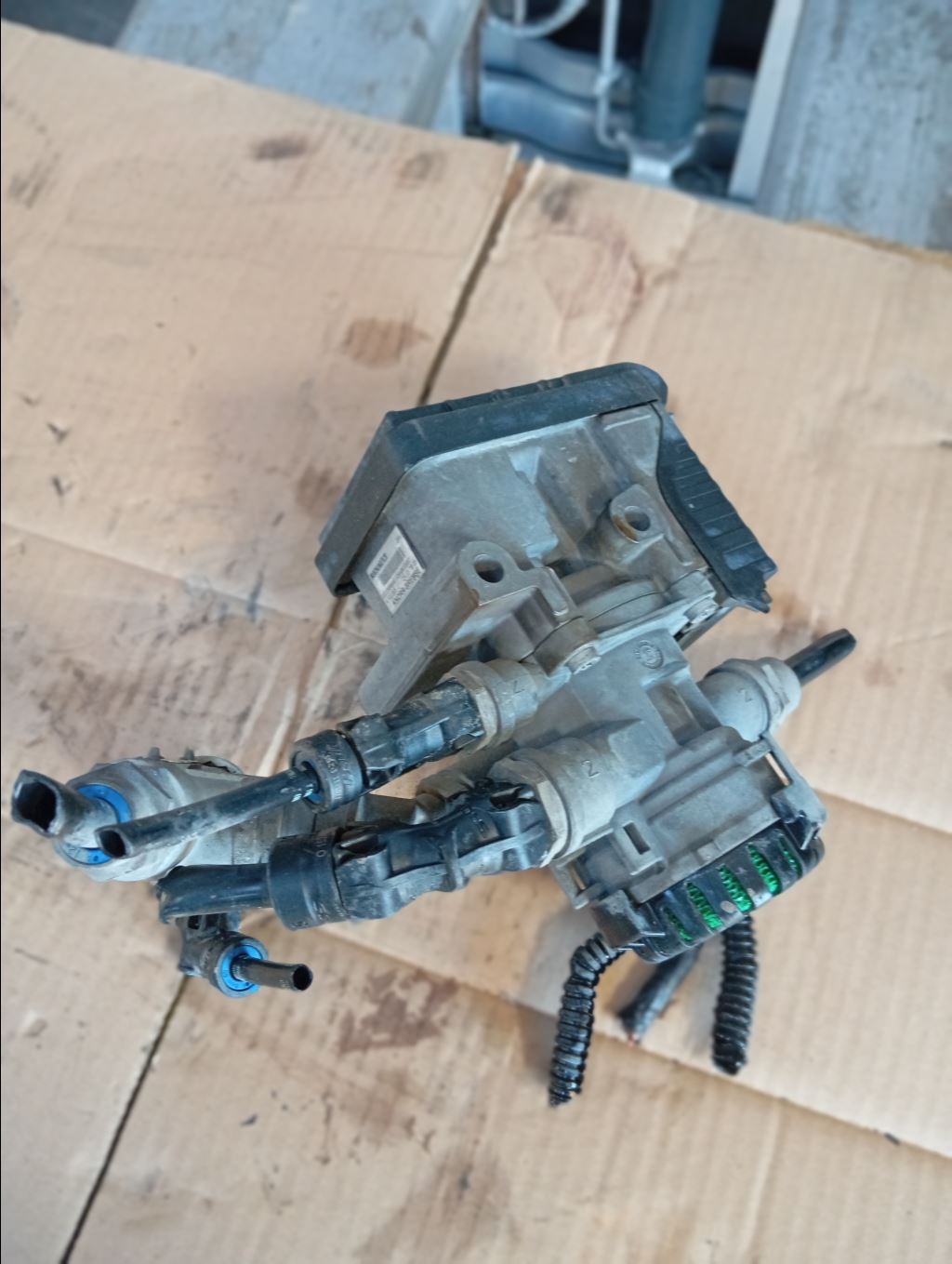 piece_RENAULT T VALVE EBS 22225564