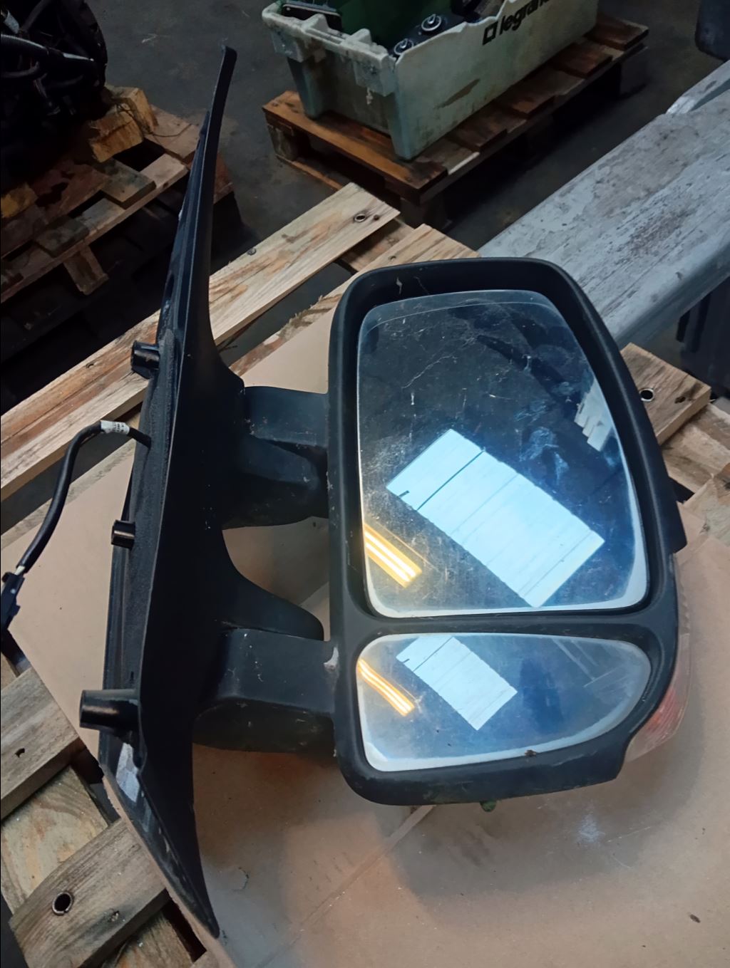 piece_RENAULT MASTER 2.3 DCI - 16V TURBO RETROVISEUR ELECTRIQUE DROIT 963016903R