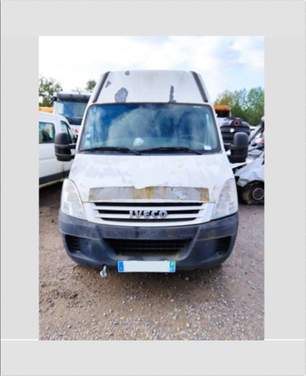 piece_IVECO 35C12  MOYEU ARRIERE 42551285