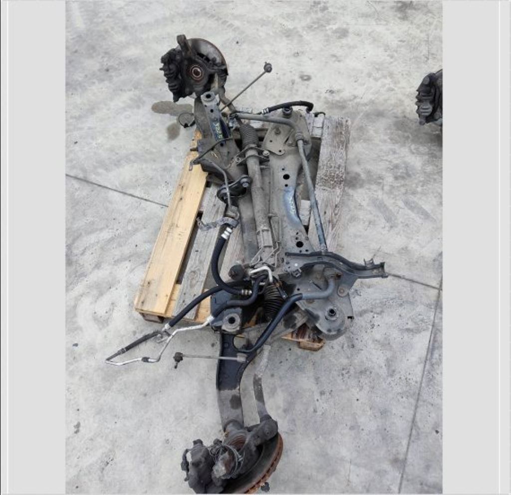 piece_RENAULT MASTER  ETRIER DE FREIN AVANT GAUCHE 410119220R