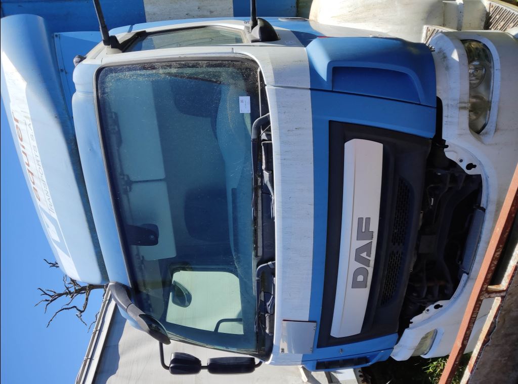 piece_DAF LF310  FUSEE AVANT GAUCHE 2416731