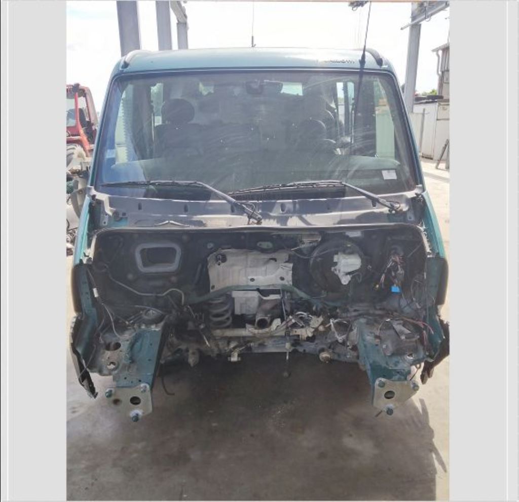 piece_RENAULT MASTER MOYEU ARRIERE 7700314961