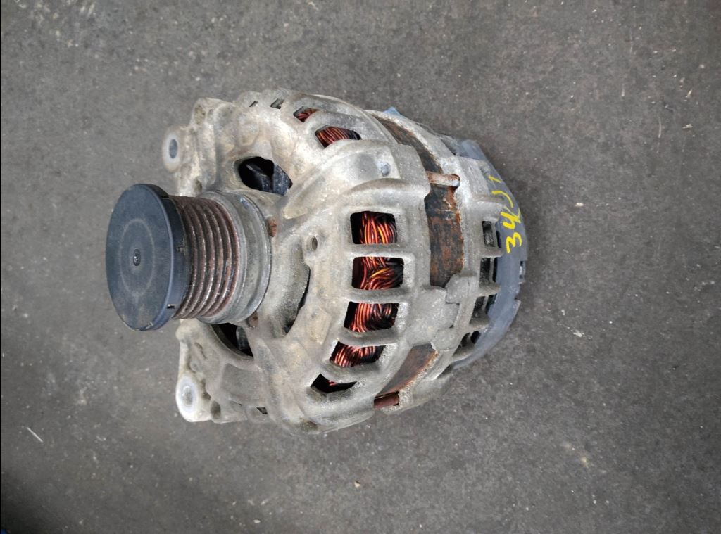 piece_VOLKSWAGEN CRAFTER  ALTERNATEUR 3L903024L