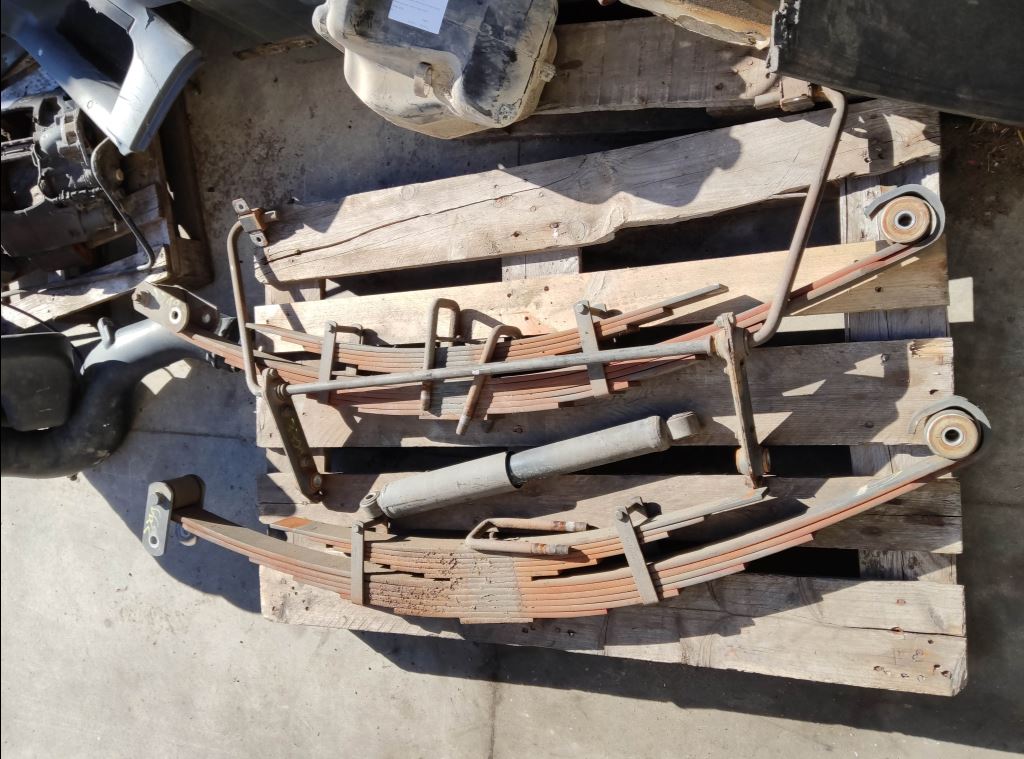 piece_IVECO 35C18  BARRE STABILISATRICE ARRIERE 504363361