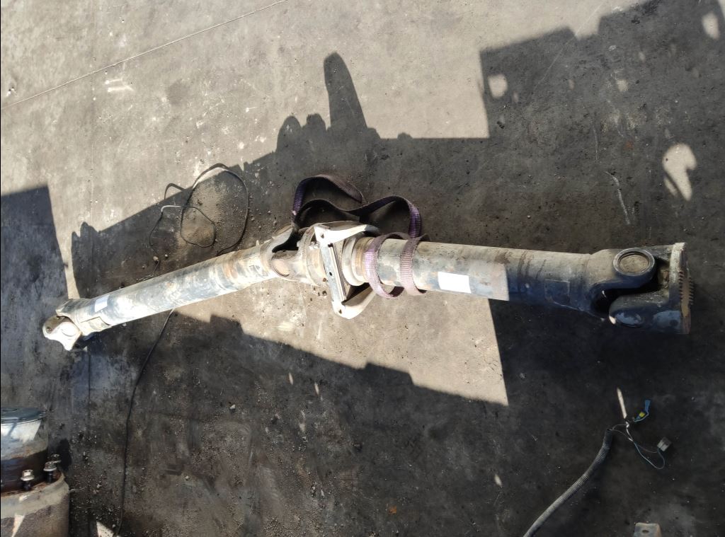 piece_MAN 26.322 ASPIRATRICE TRANSMISSION BOITE DE VITESSE A PONT INTERMEDIAIRE 81.39305-6134