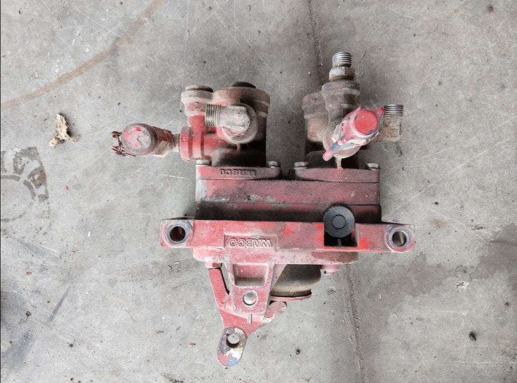 piece_RENAULT S150 09R VALVE 4514941000