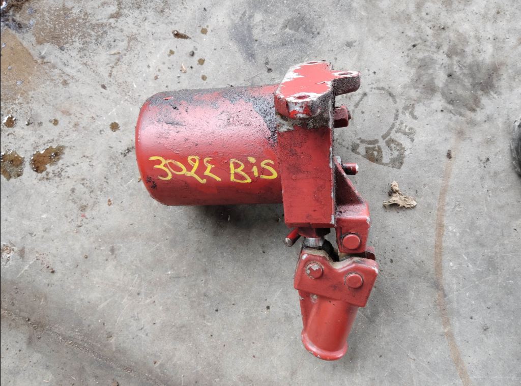 piece_RENAULT S150 09R POMPE DE CABINE PM2