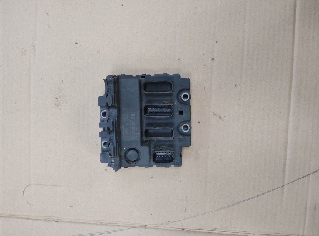 piece_DAF XF480  BOTIER ECAS 446173170