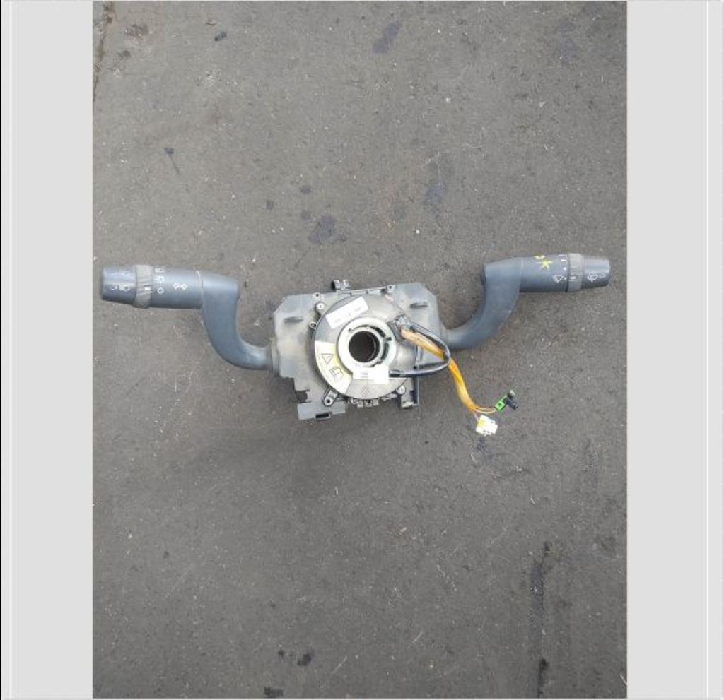 piece_CITROEN JUMPER  CONTACTEUR TOURNANT 6242Q2