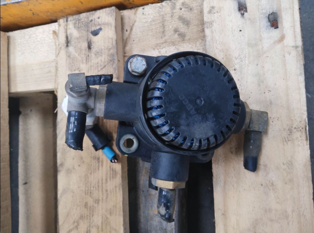 piece_MAN 28.393 VALVE RELAIS 9730060030