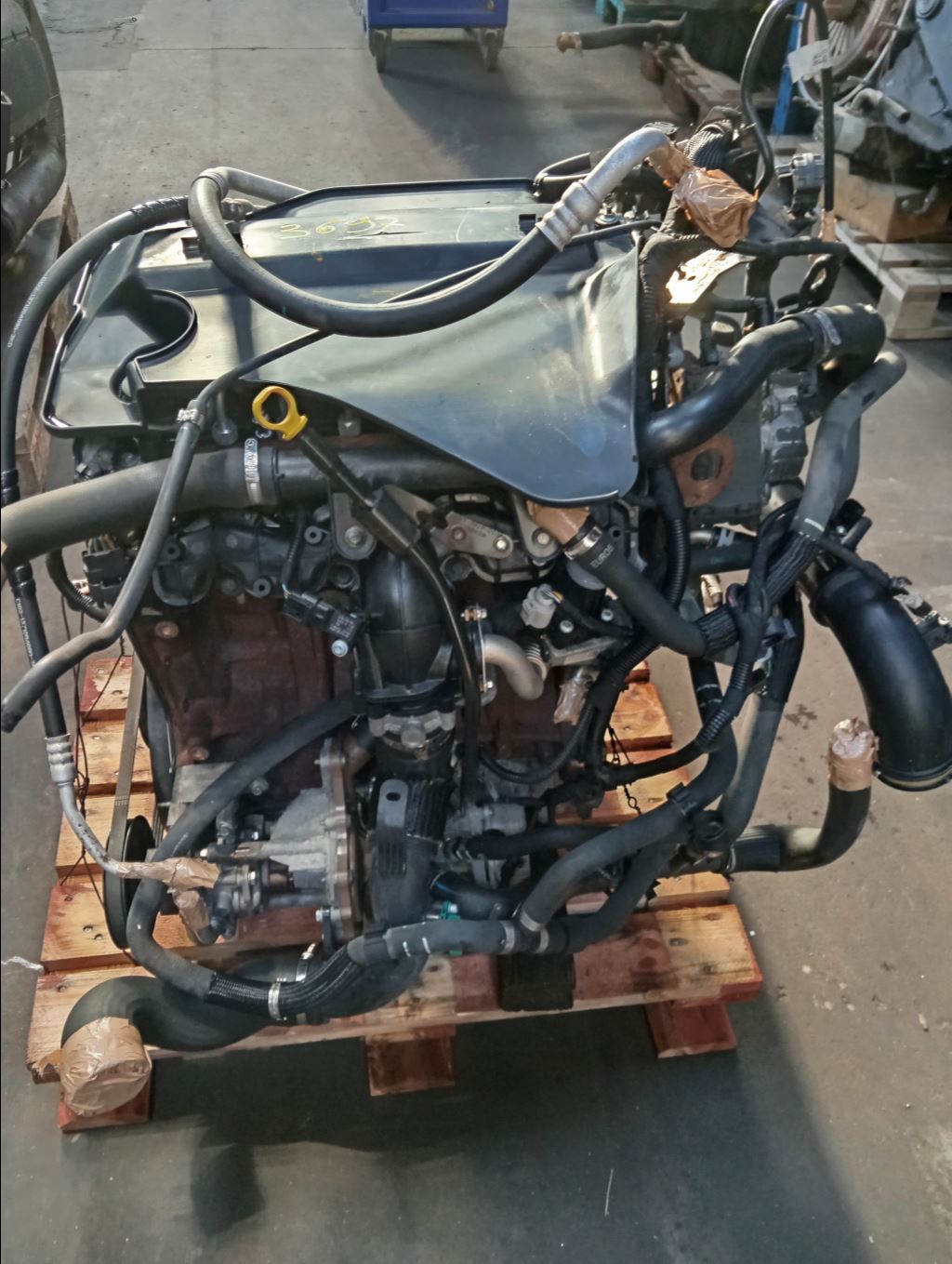 piece_PEUGBOXER MOTEUR VU 2.2 HDI 4HG 1607126480