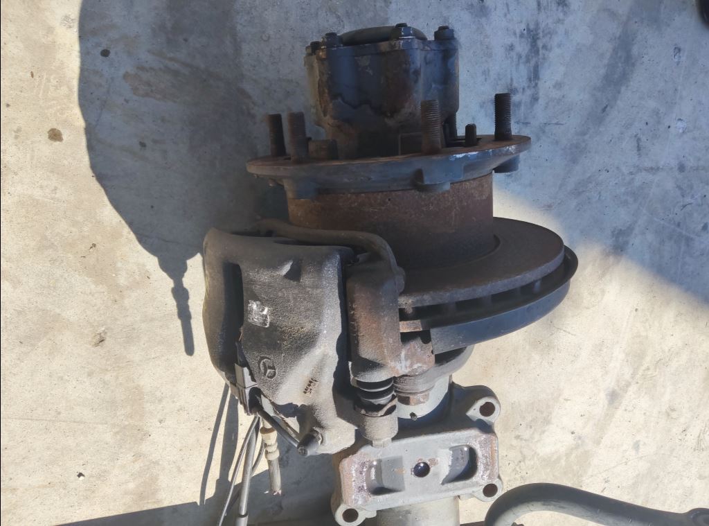 piece_MERCEDES MB SPRI ETRIER DE FREIN ARRIERE GAUCHE A0034207383