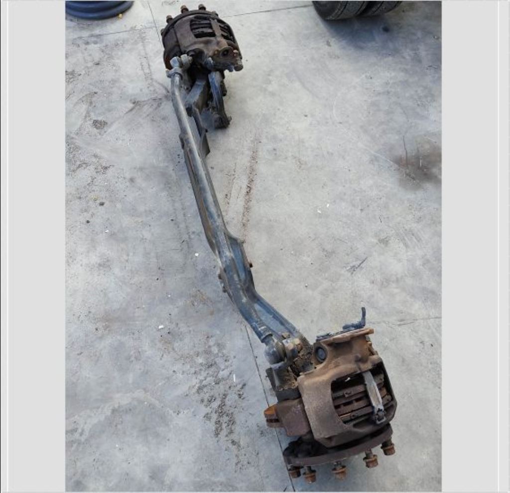 piece_MAN 28.393  MOYEU AVANT 81442016291