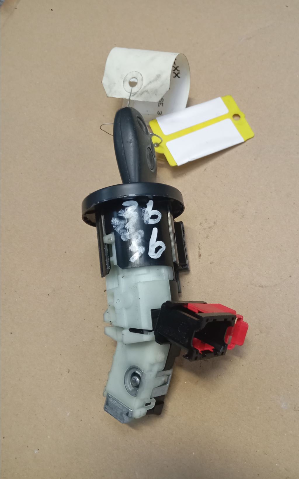 piece_RENAULT MASTER  NEIMAN 487001394R