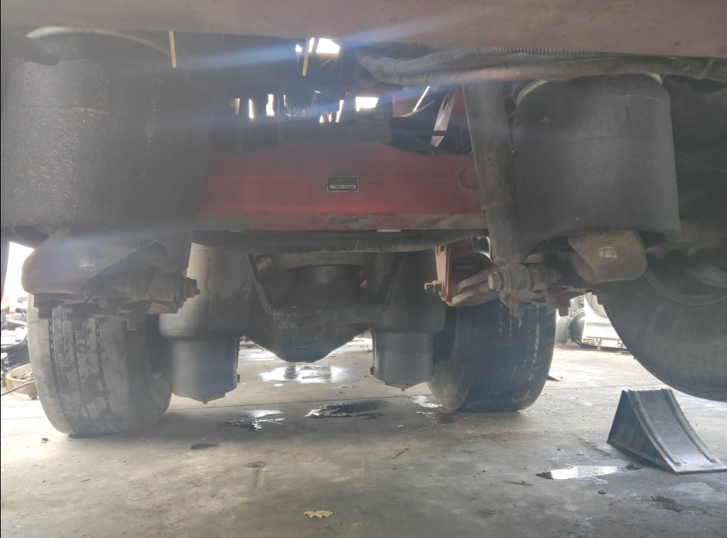 piece_RENAULT PREMIUM  MOYEU ESSIEU ARG 7485114470