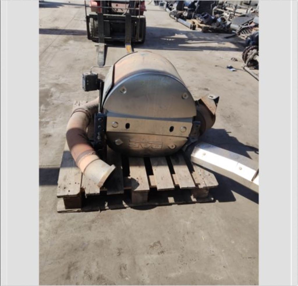 piece_DAF CF85  CATALYSEUR 1827547