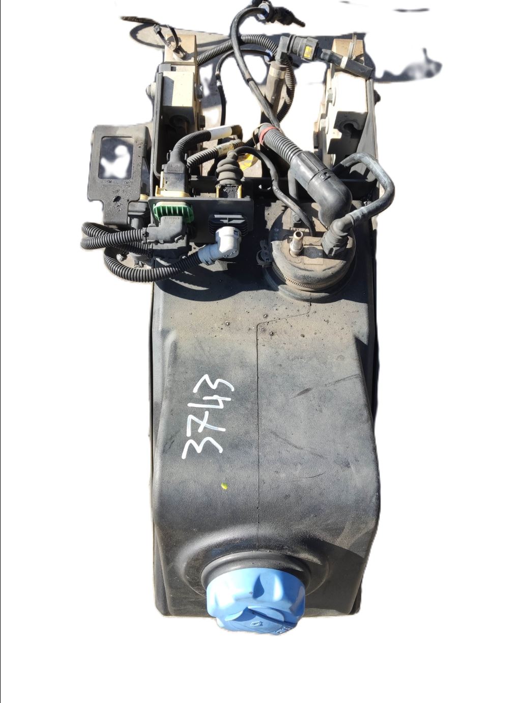 piece_RENAULT PREMIUM,D  RESERVOIR AD BLUE 7422077231