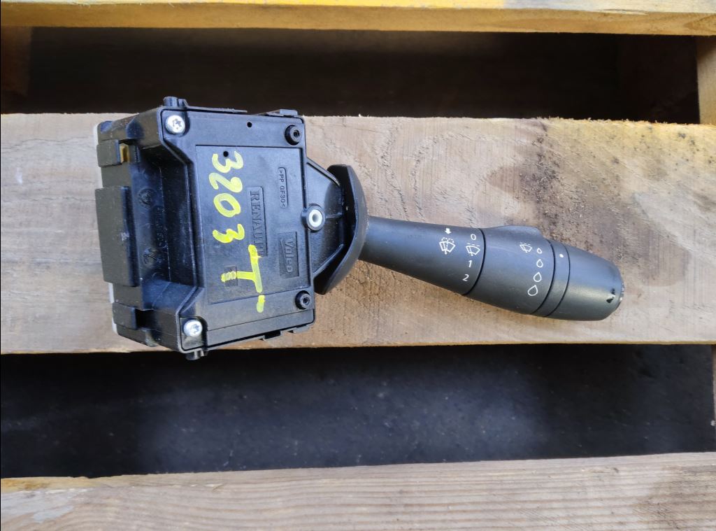 piece_RENAULT TRAFIC  COMMODO ESSUIE GLACE 252607202R