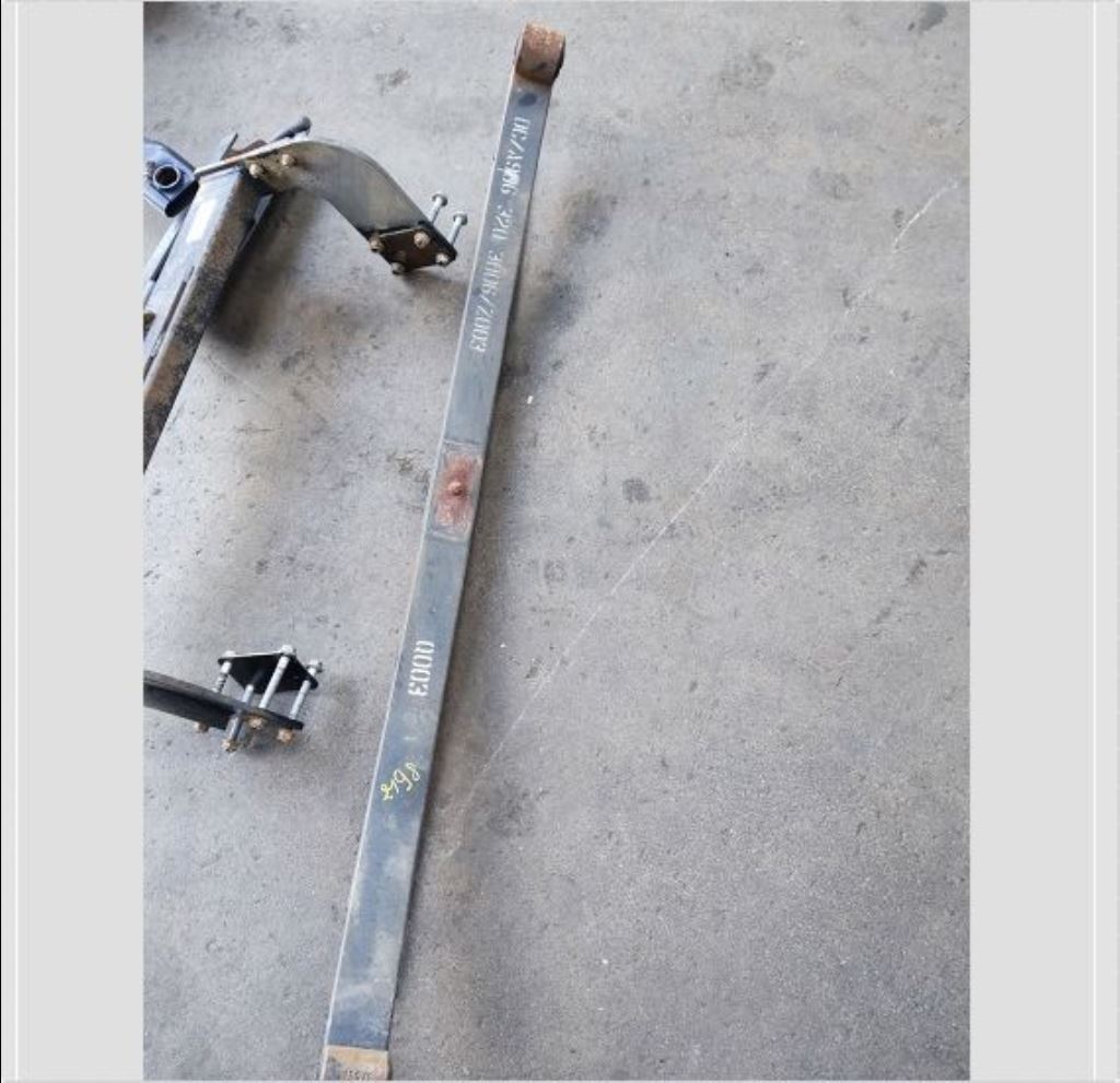 piece_MERCEDES MB SPRI LAMES DE SUSPENSION