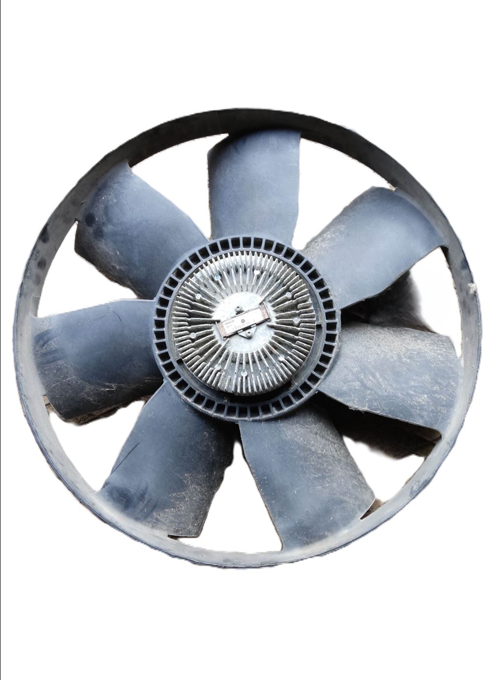 piece_IVECO 120E18 VENTILATEUR MOTEUR