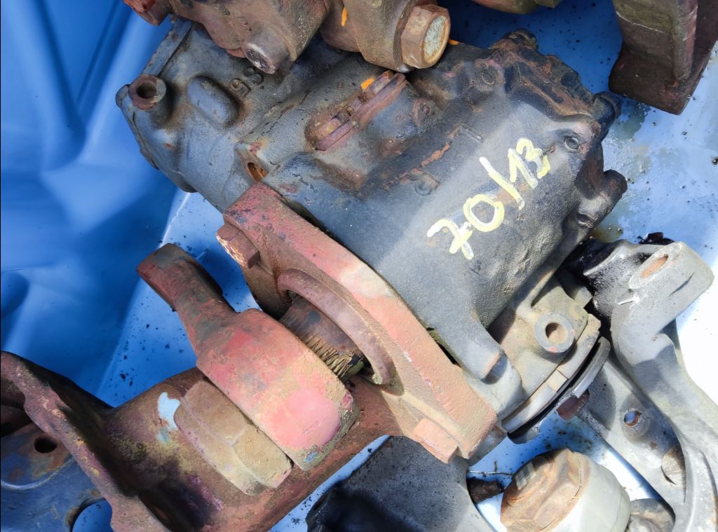 piece_MERCEDES  BOITIER DE DIRECTION