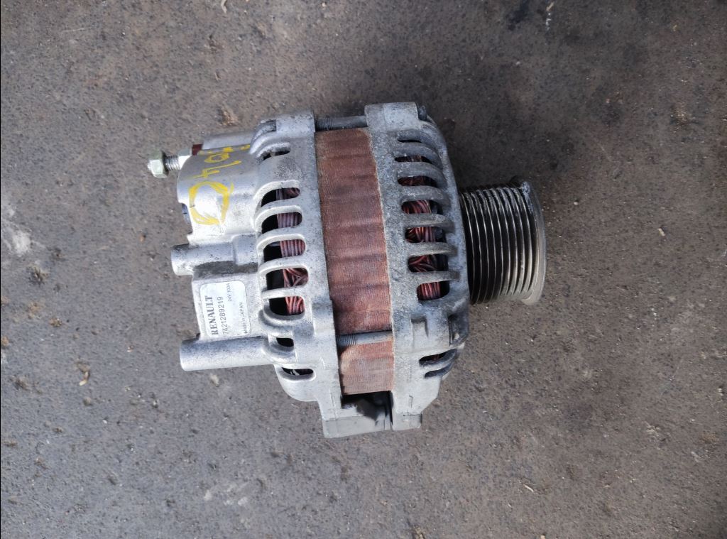 piece_RENAULT MIDLUM  ALTERNATEUR 7421289219