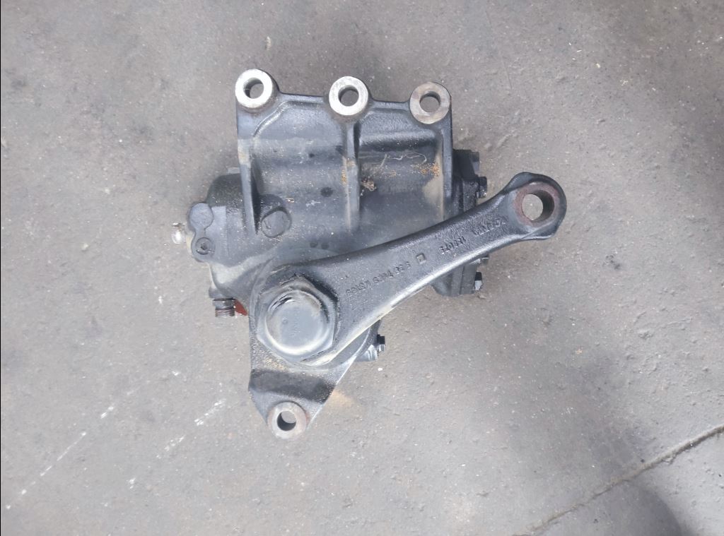 piece_SCANIA   BOITIER DE DIRECTION