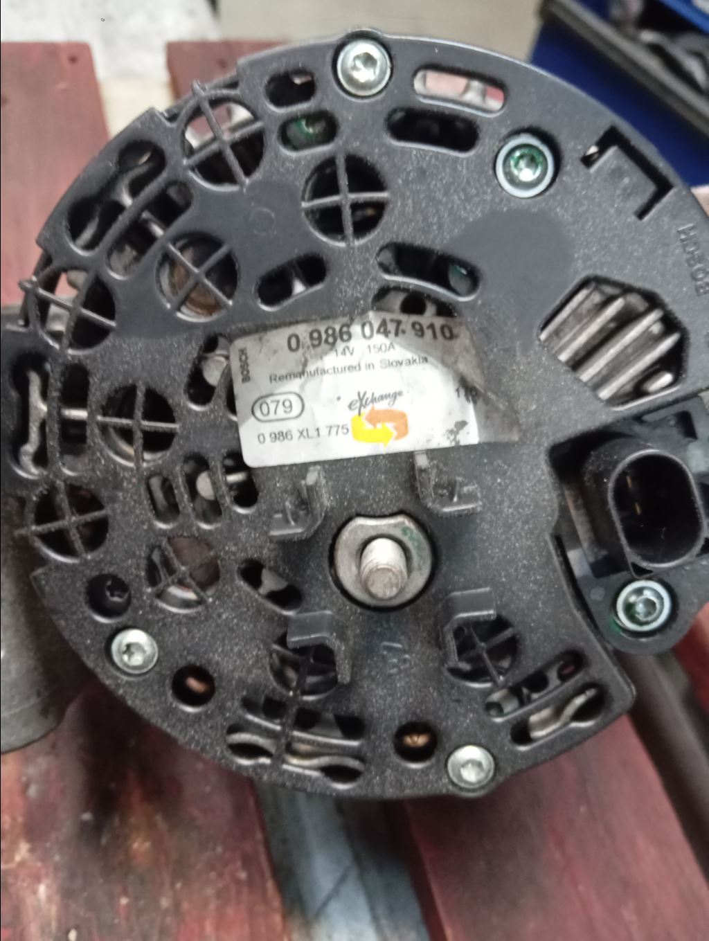 piece_FORD TRANSIT  ALTERNATEUR