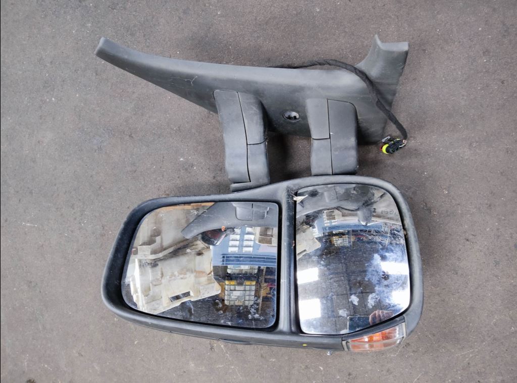 piece_IVECO DAILY FOURGON 2012 3 RETROVISEUR ELECTRIQUE GAUCHE 5802031841