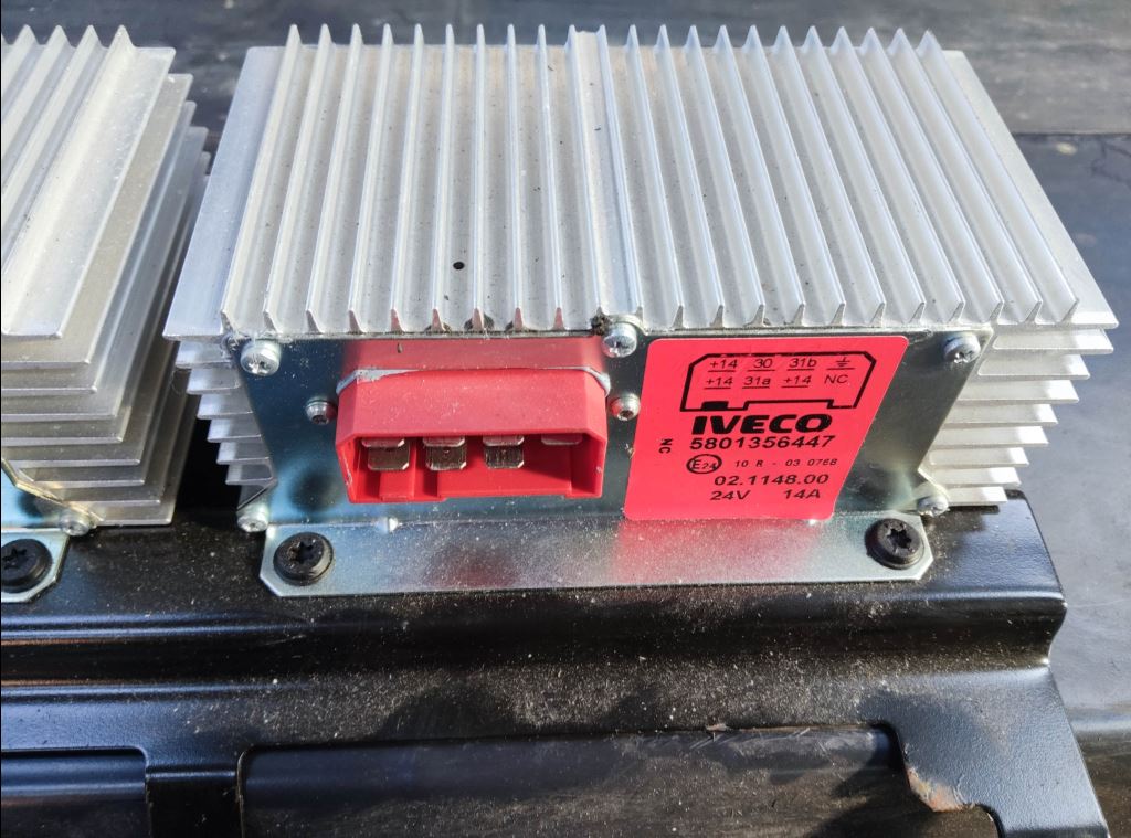 piece_IVECO AS WAY 490 TRANSFORMATEUR 2 5801356447