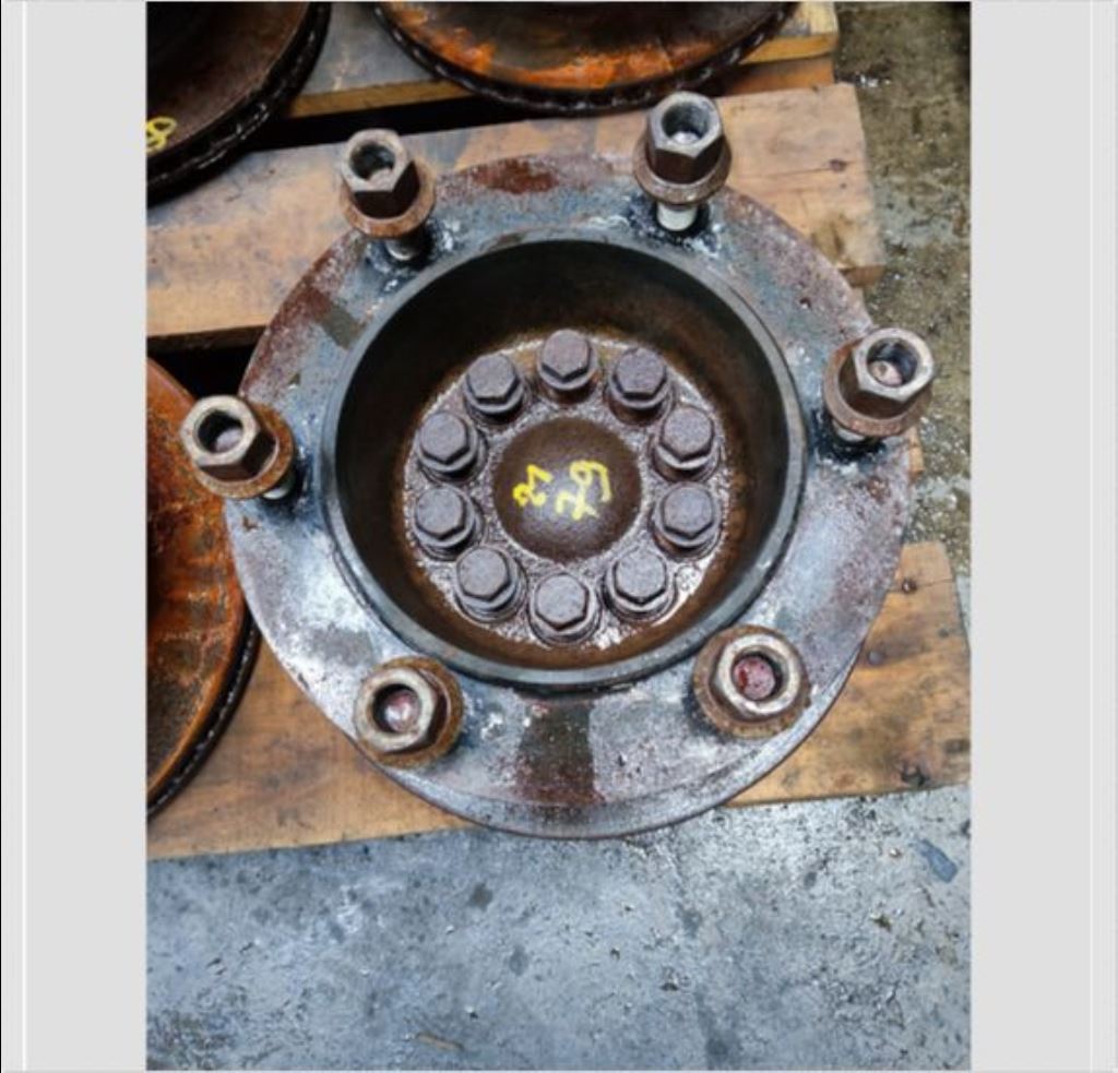 piece_RENAULT MID MOYEU AVANT 5010598282