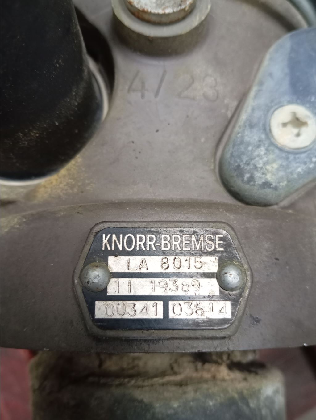 piece_RENAULT M210 13 C DESSICATEUR / APM 4325110000