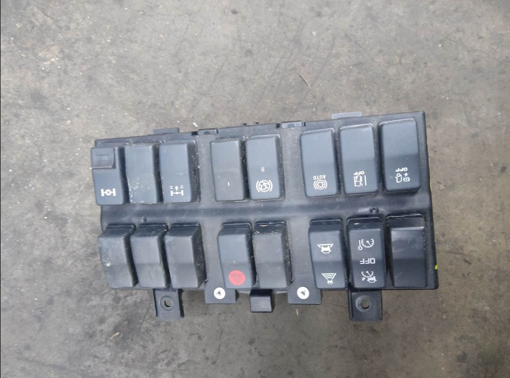 piece_RENAULT D250 BLOC INTERRUPTEUR 5010605462